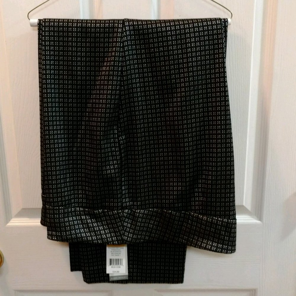 New Directions Curvy 24W Black and White Women's Pants